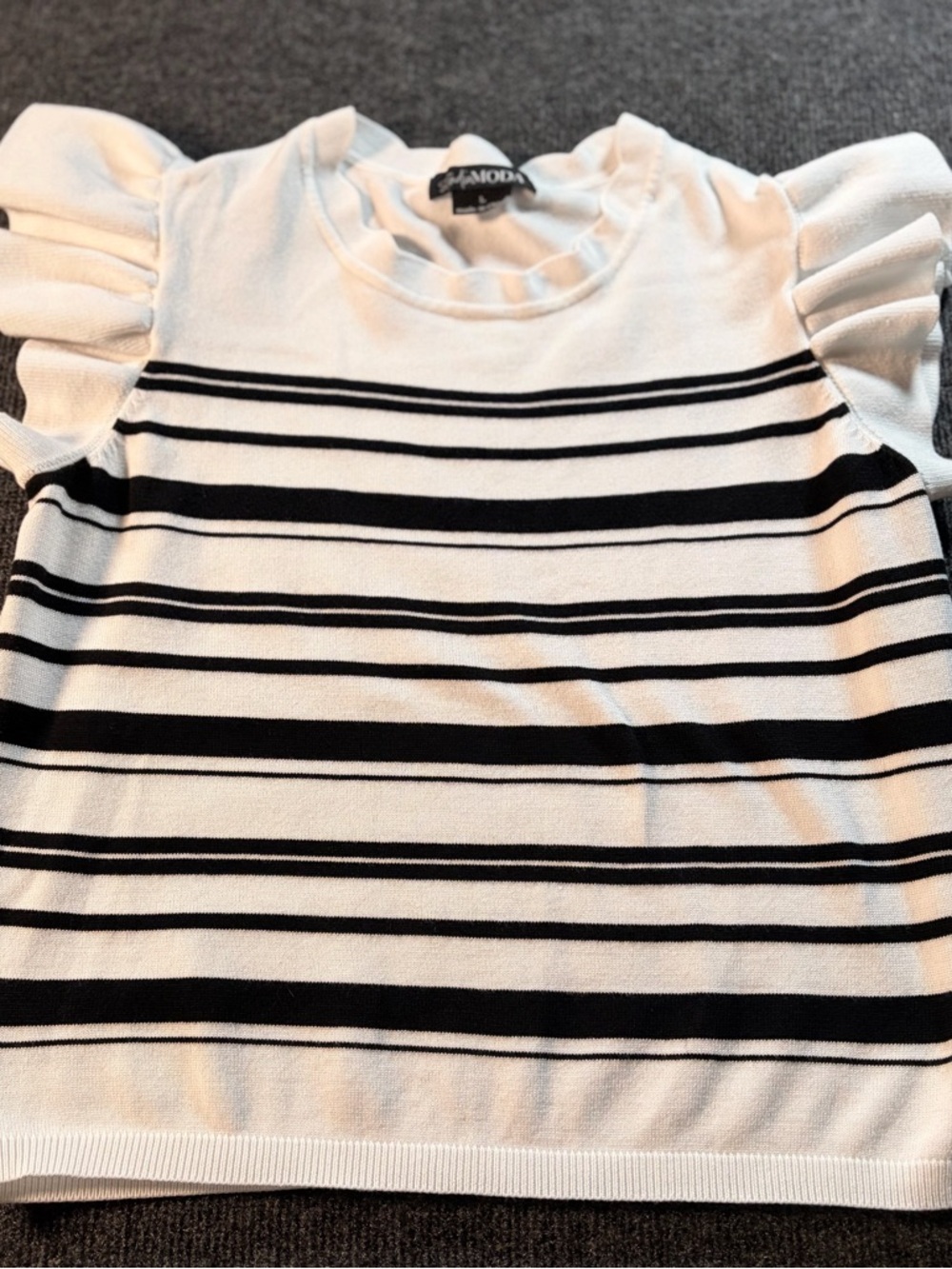 Ruffled Sleeve Striped Knit Top - White/Black